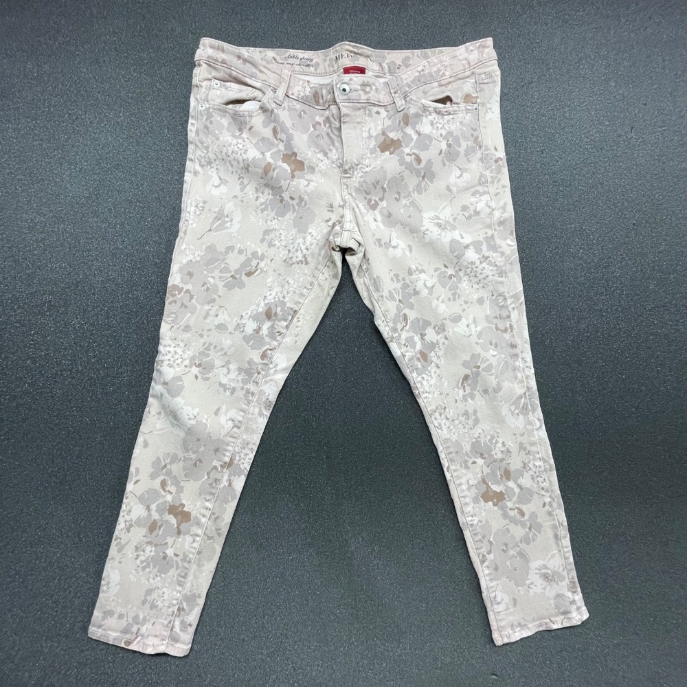Brand: Marona, Size:16, Color:Faded Floral, white, gray, brown